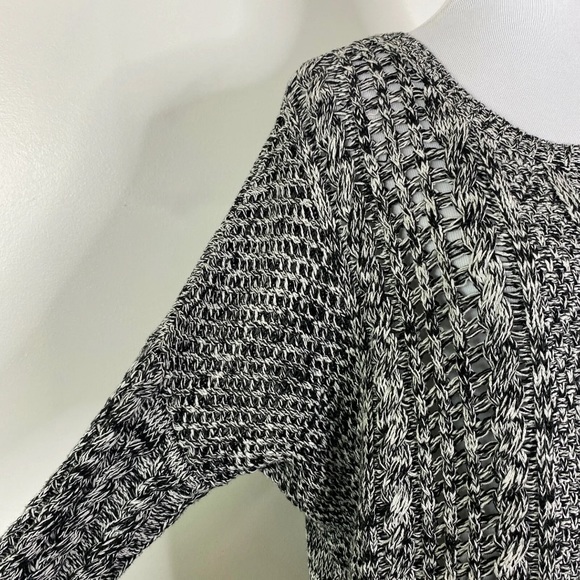 Express Oversized Chunky Knit Tunic Sweater Black White Sz. S - Picture 7 of 11